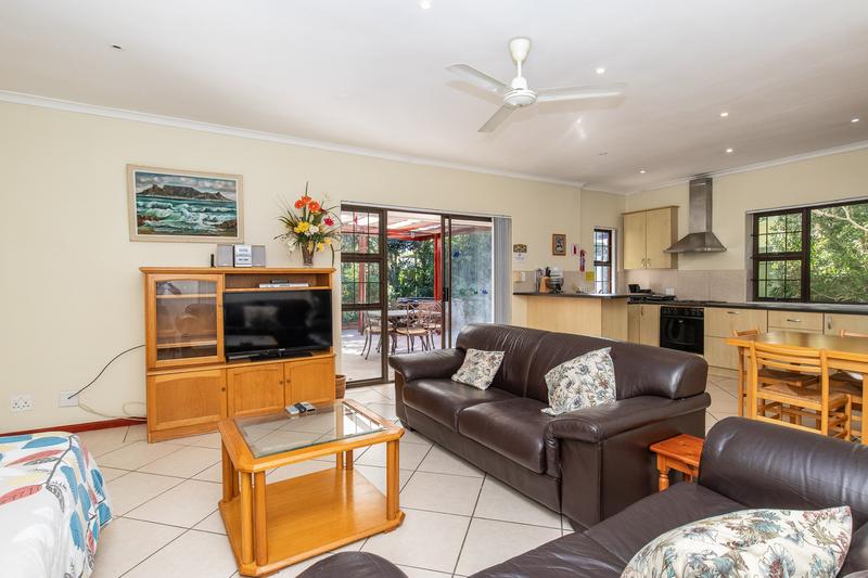 4 Bedroom Property for Sale in Bergvliet Western Cape